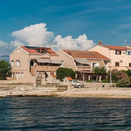 Hidden Gem Διαμέρισμα *