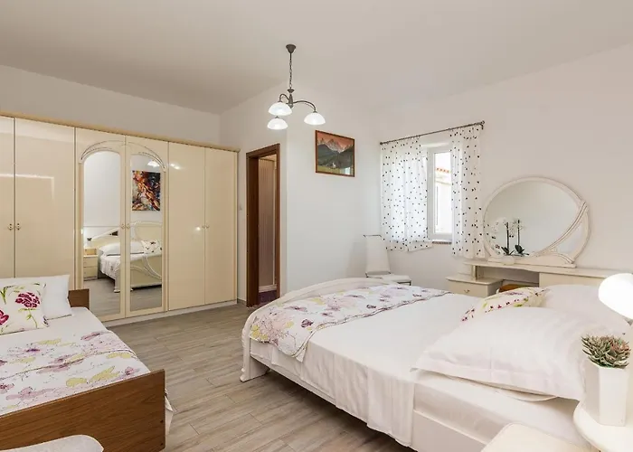 Apartment Hidden Gem