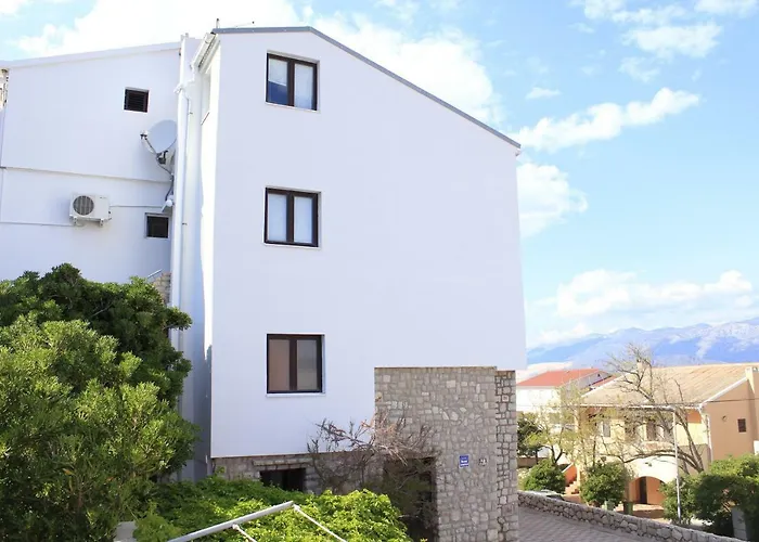 Hidden Gem Apartment Pag Town